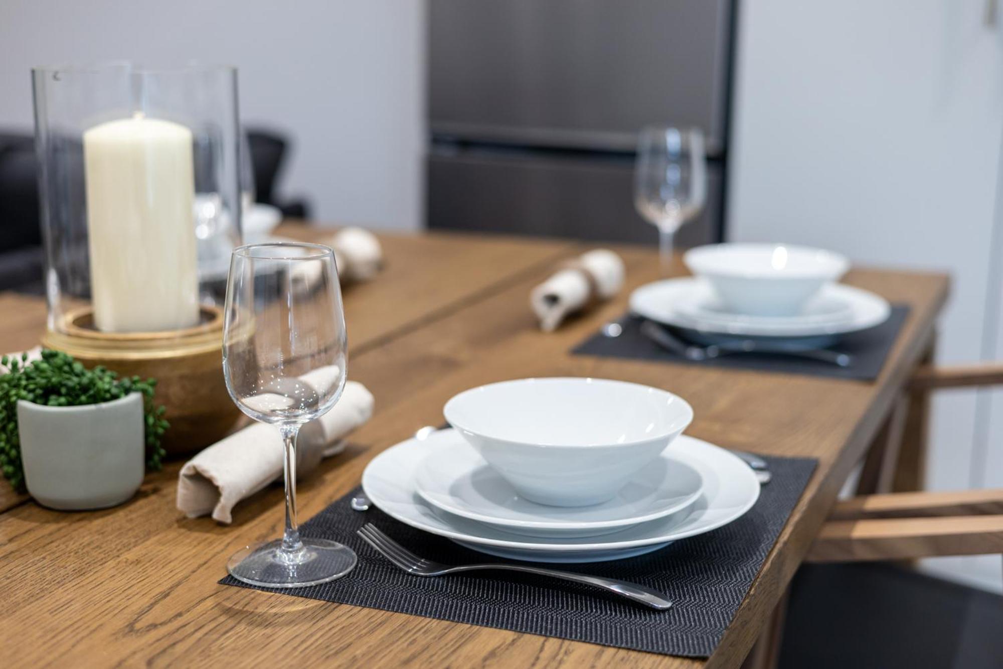 Contemporary 3Br Flat In Watford Leilighet Watford  Eksteriør bilde